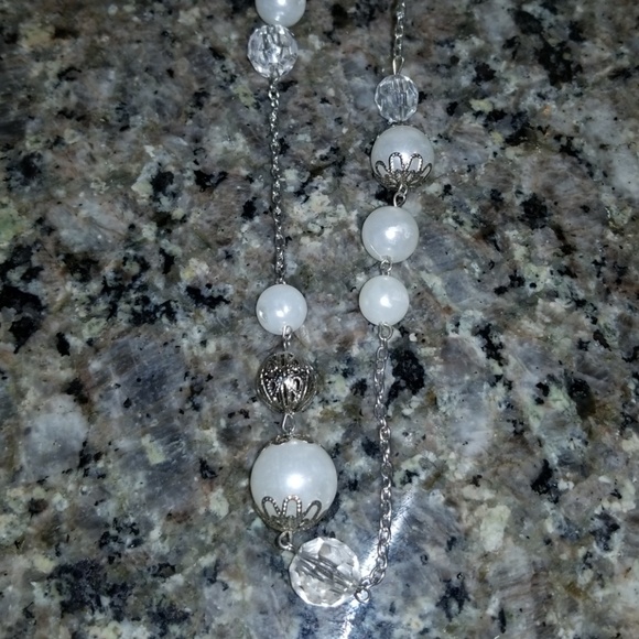 3/$15 💫🆕 Long Beaded Necklace & Earring Set - Picture 2 of 6